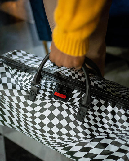 TRIPPY CHECK DUFFLE | Sprayground Premium