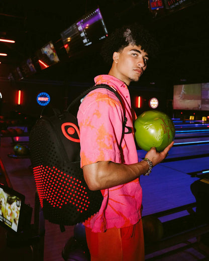 MADNESS SHARK DLXV BACKPACK | Sprayground Classic