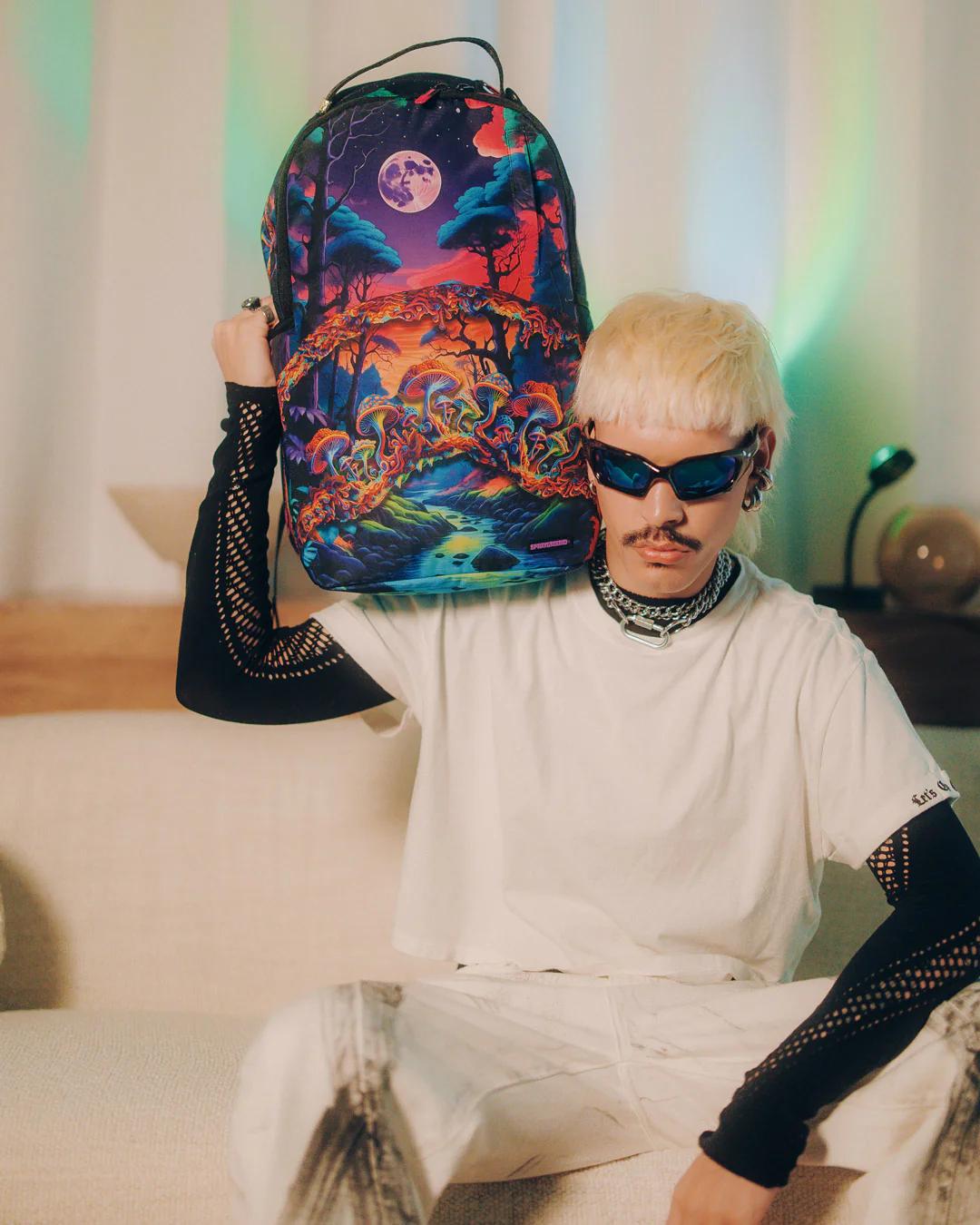 EARTHING DLXR BACKPACK | Sprayground Classic
