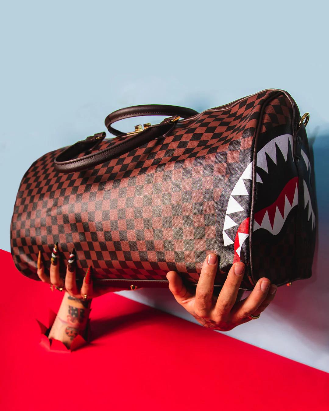 SPLIT THE CHECK DUFFLE | Sprayground Everyday