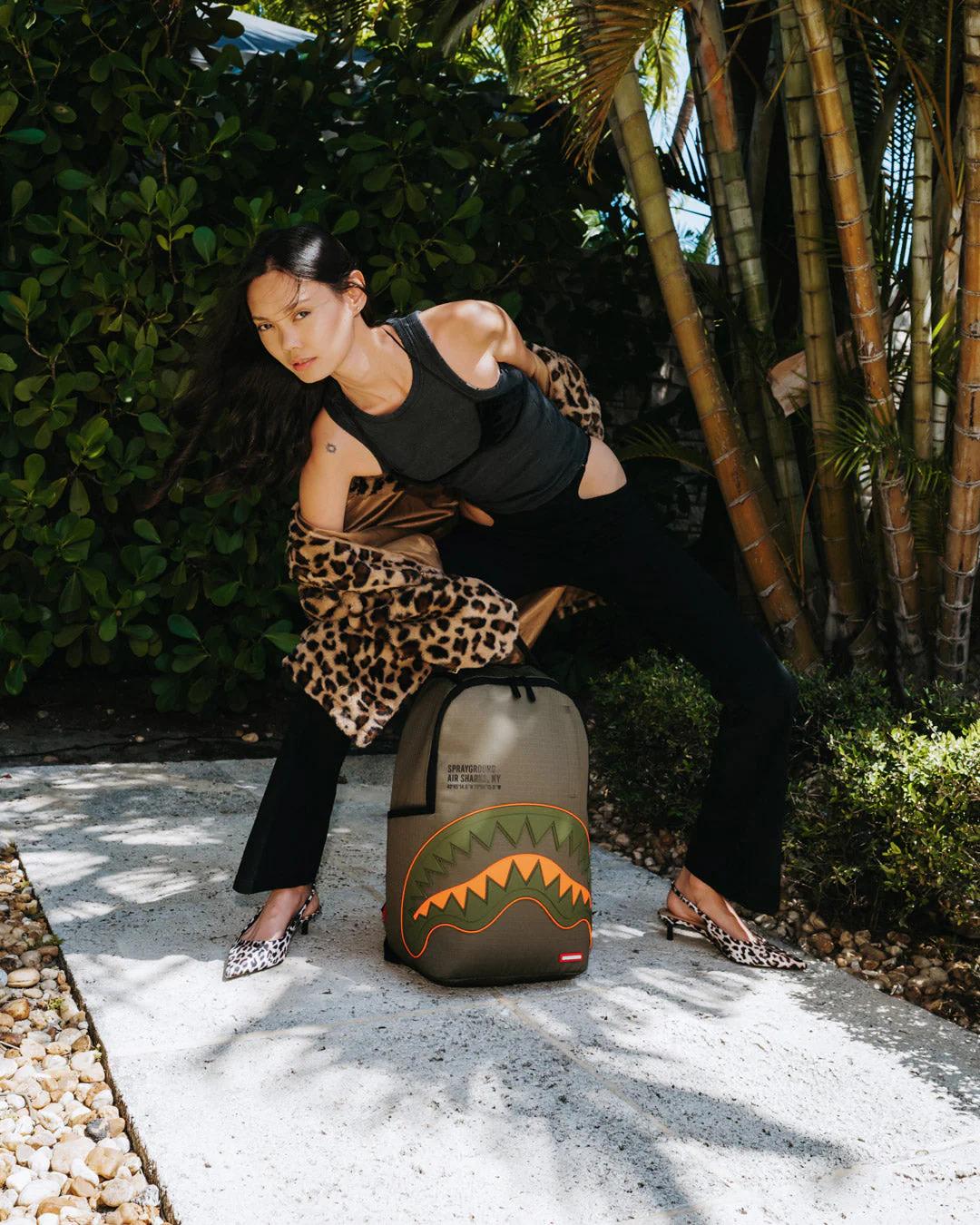SHARK CENTRAL AIRBORNE BACKPACK | Sprayground Exclusive