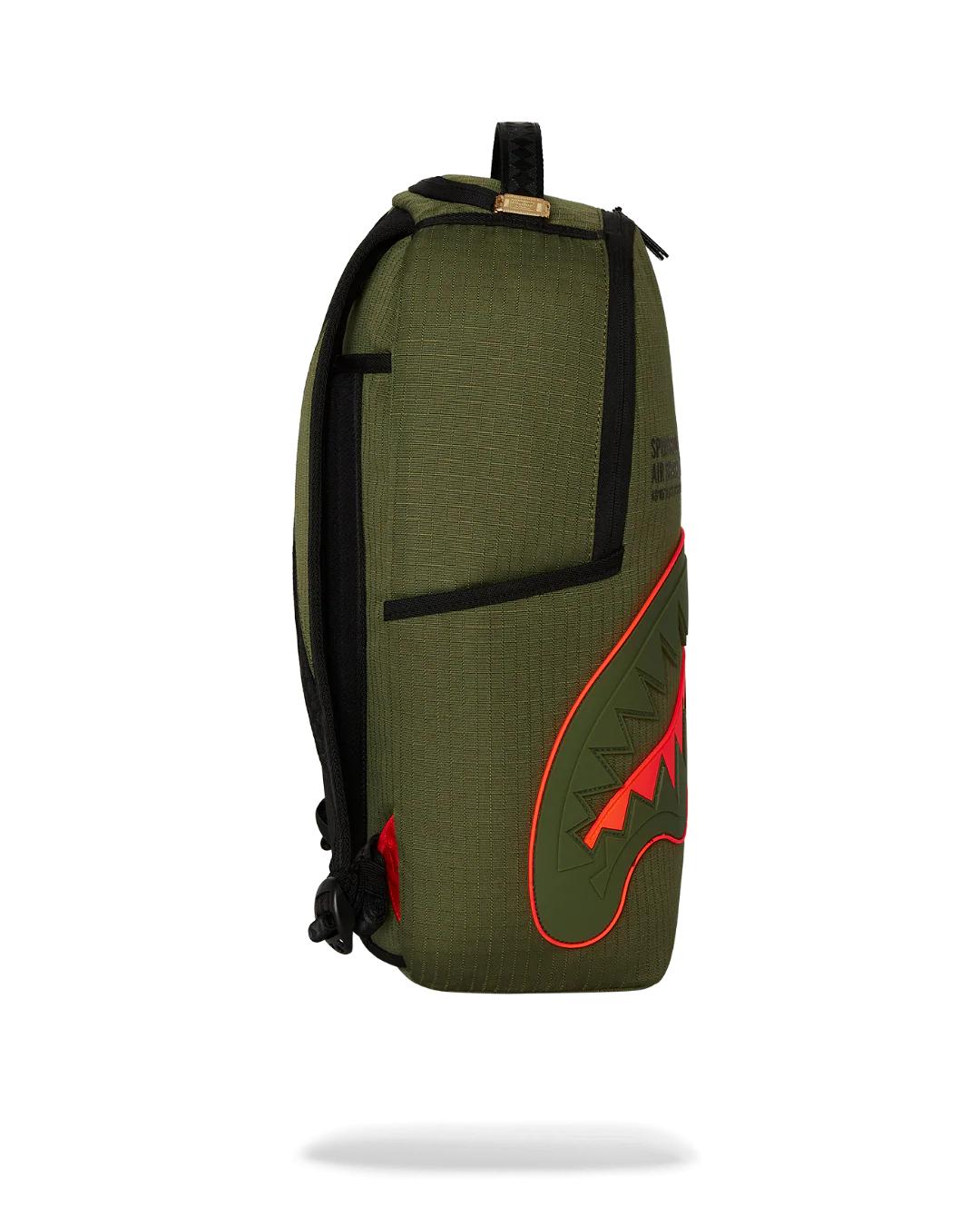 SHARK CENTRAL AIRBORNE BACKPACK | Sprayground Exclusive