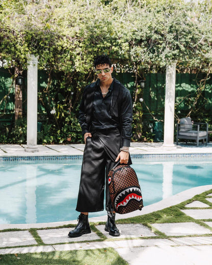 SAWTOOTH SHARKS IN PARIS DLXSV BACKPACK | Sprayground Classic