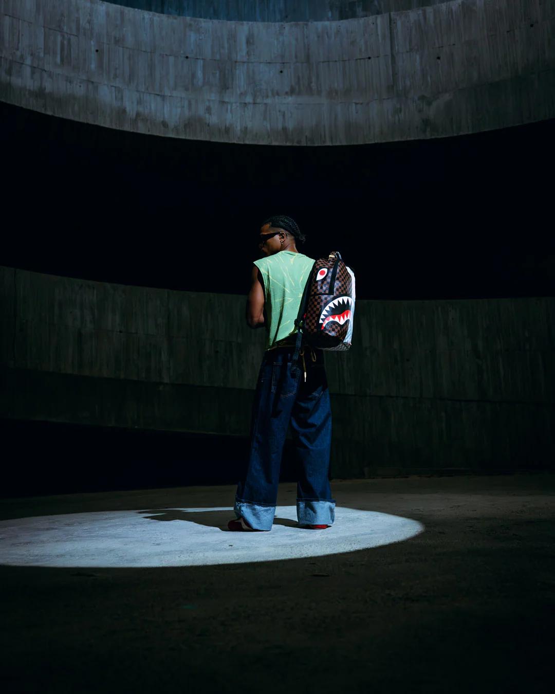 SHARKS IN PARIS CHERRY BLADE BACKPACK | Sprayground Essential