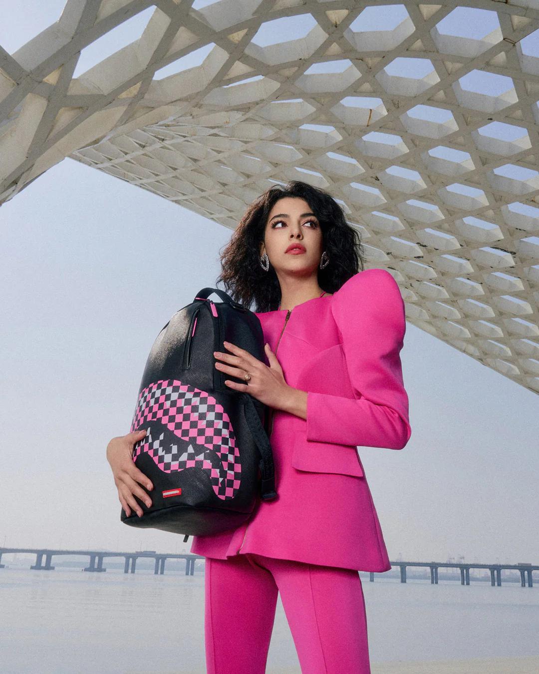 SHARK CENTRAL MIDTOWN BACKPACK | Sprayground Latest