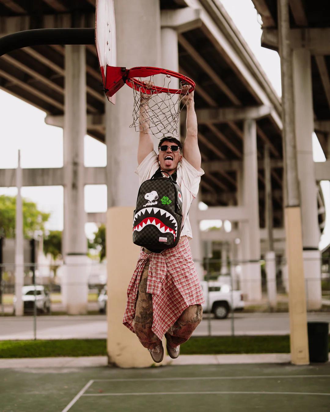 SNOOPY SHARK RICH BACKPACK | Sprayground Featured