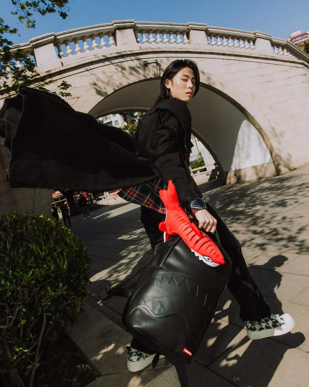 PLUSH SHARK BIG BITE BACKPACK | Sprayground Exclusive