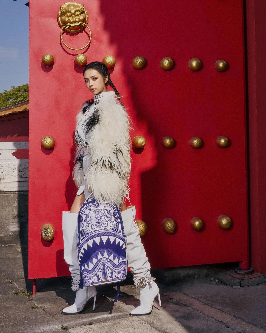 PORCELAIN TIGER PHOENIX SHARK BACKPACK | Sprayground New