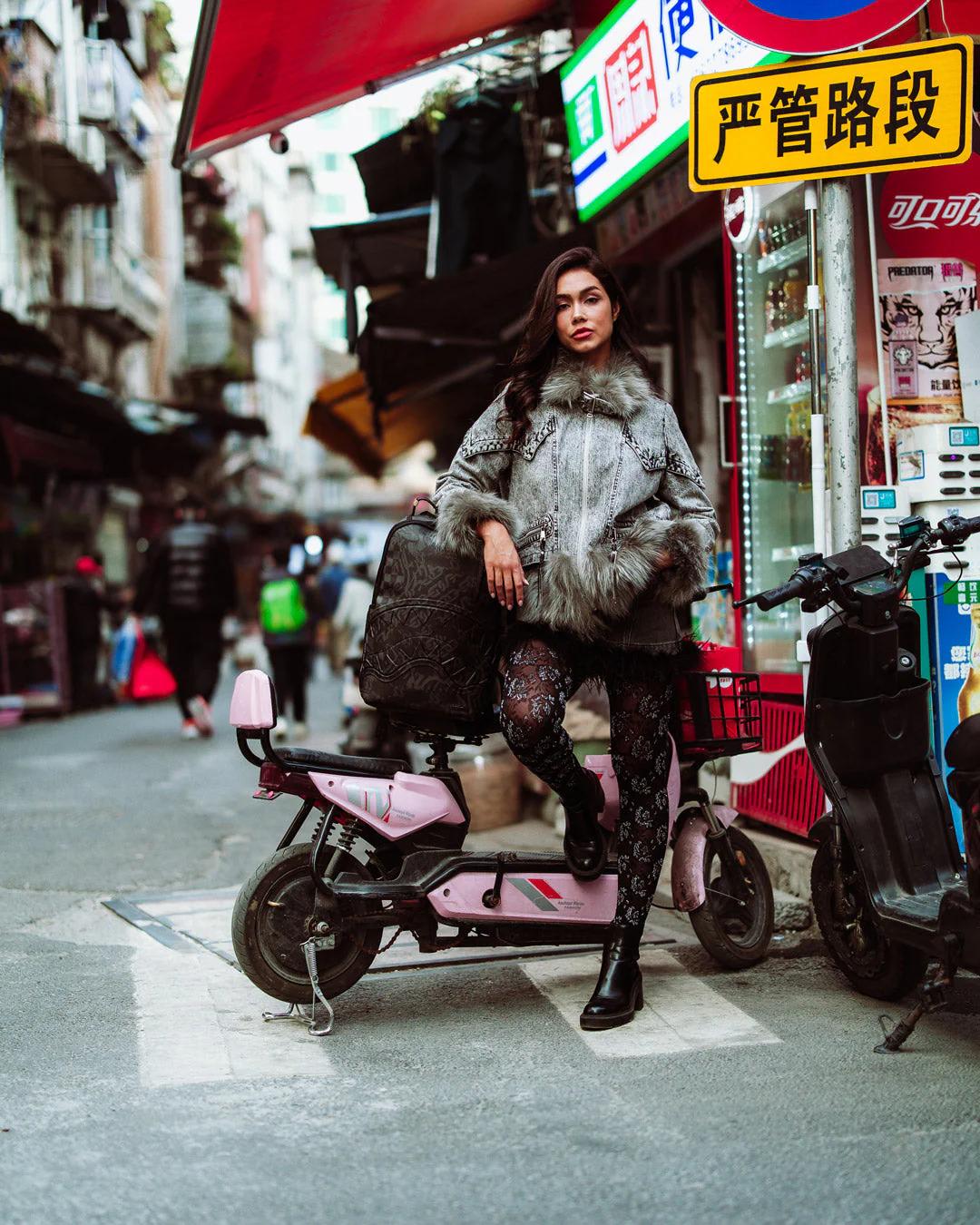4AM DLX BACKPACK | Sprayground Trending