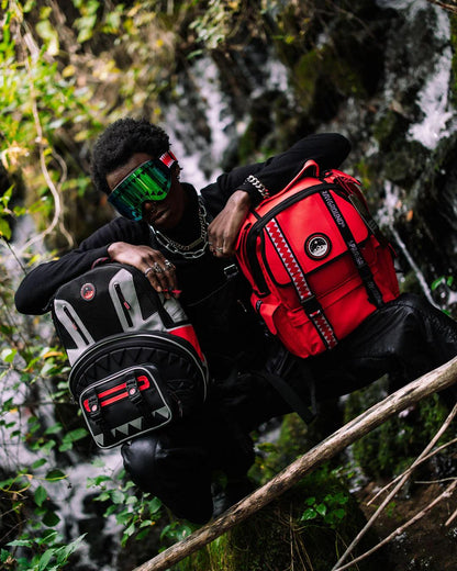 SKY HIGH SEEKERS ARCTIC DELUXE BACKPACK | Sprayground Recommended