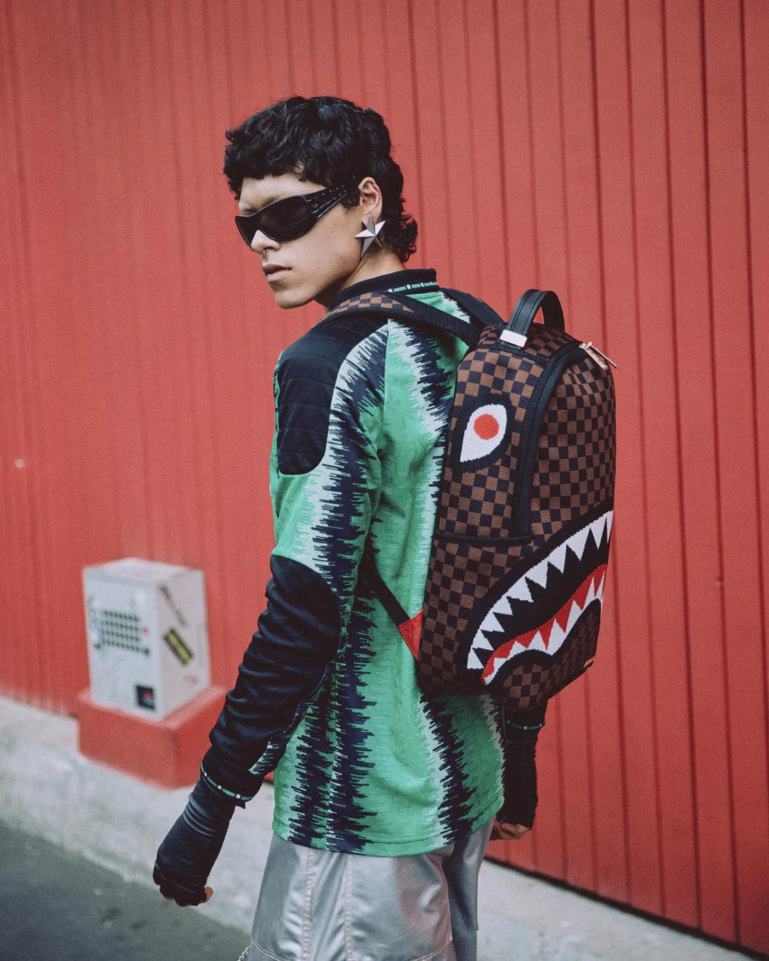 KYOTOKNIT SHARKS IN PARIS DLX BACKPACK | Sprayground Signature