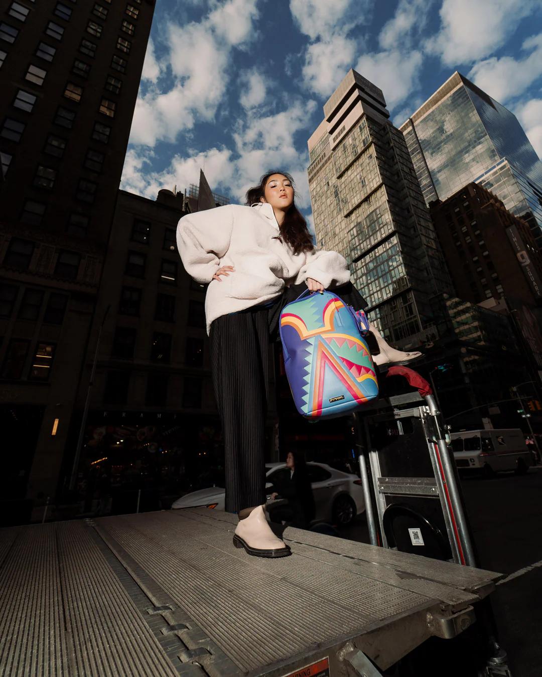 I'M ON VACATION ON MY YACHT BACKPACK | Sprayground Everyday